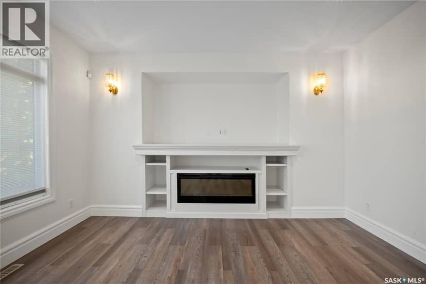 4622 Malcolm DRIVE — photo 21 of 40