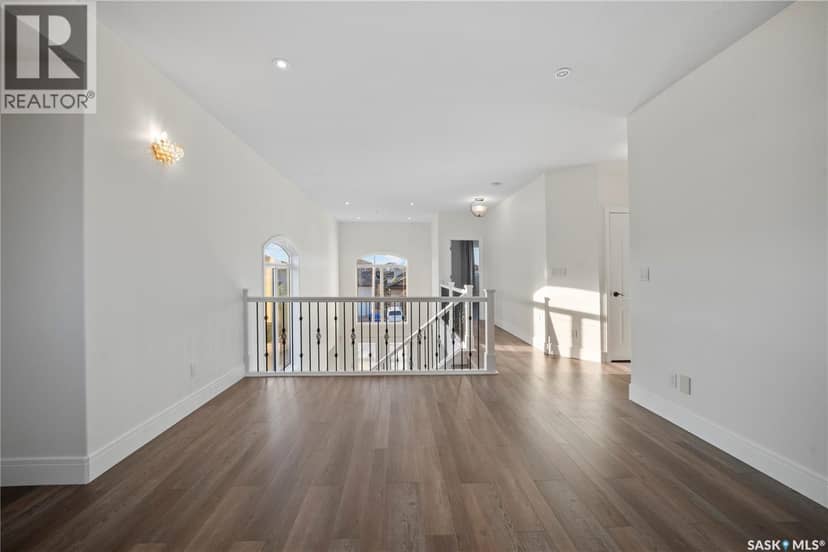 4622 Malcolm DRIVE — photo 30 of 40