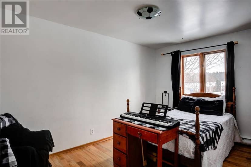 486 Bois Street — photo 14 of 38