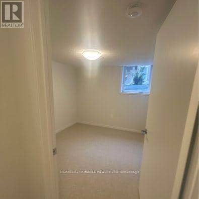 81 - 39 Honeycrisp Crescent, Vaughan, photo 6