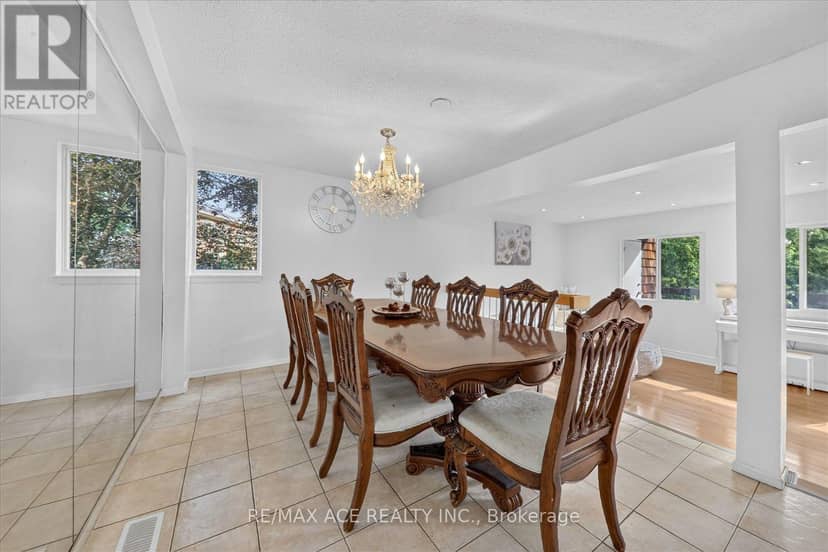 65 Cricklewood Crescent — photo 12 of 40
