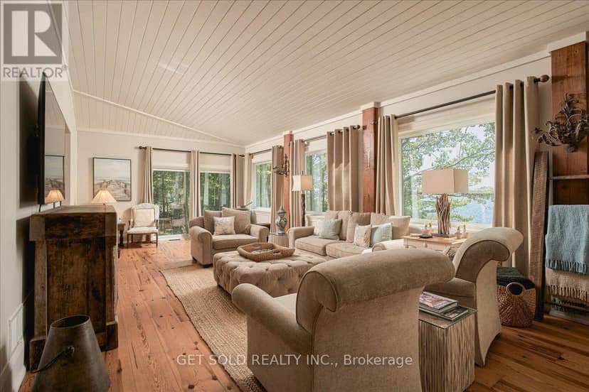 118 W Unit 2 - 2045 Muskoka Road — photo 22 of 40