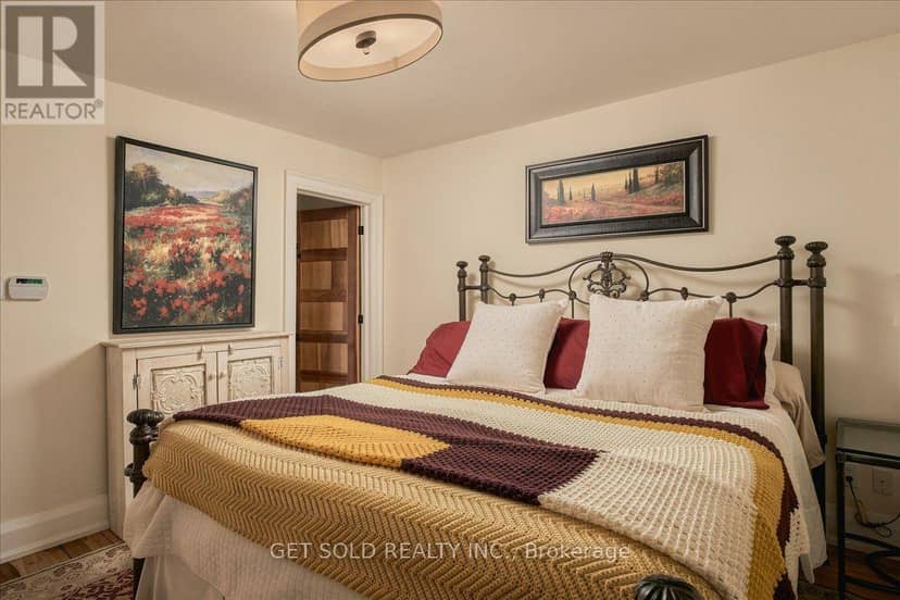 118 W Unit 2 - 2045 Muskoka Road — photo 30 of 40