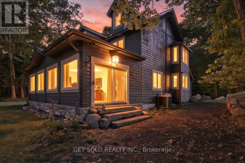 118 W Unit 2 - 2045 Muskoka Road — photo 4 of 40