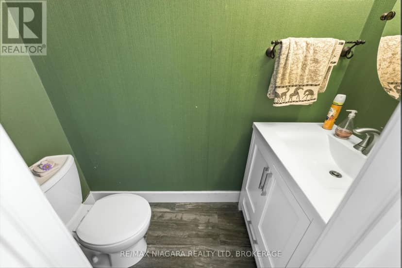7435 Petrullo Court — photo 16 of 40