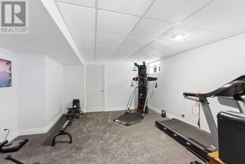 7435 Petrullo Court — photo 31 of 40