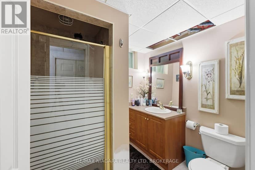 7435 Petrullo Court — photo 33 of 40