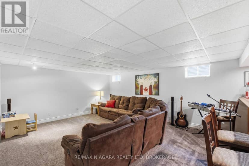 7435 Petrullo Court — photo 37 of 40