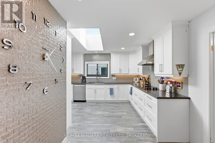 7435 Petrullo Court, Niagara Falls, photo 8