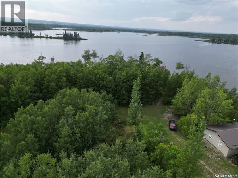 Larson Lake Waterfront Cabins + 3 Quarters of land, Spiritwood Rm No. 496