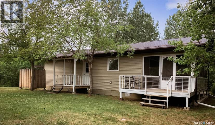 Larson Lake Waterfront Cabins + 3 Quarters of land, Spiritwood Rm No. 496, photo 4
