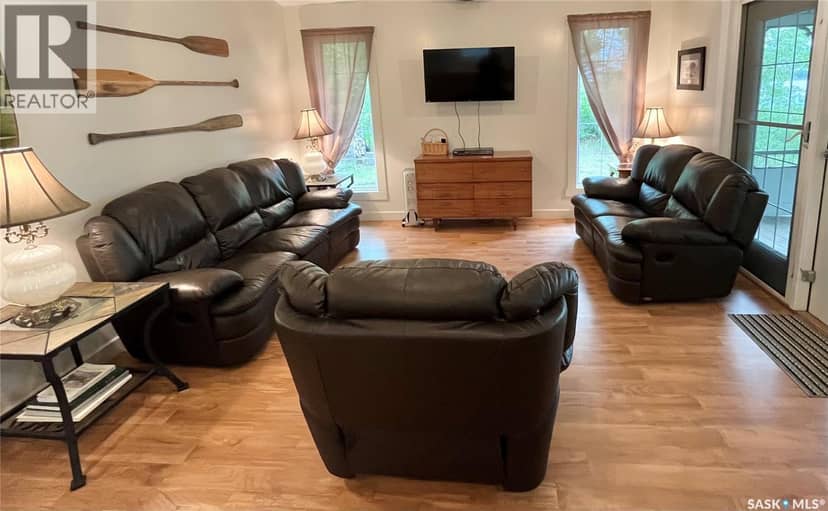 Larson Lake Waterfront Cabins + 3 Quarters of land, Spiritwood Rm No. 496, photo 6