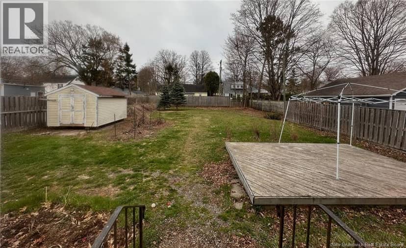 230 Woodstock Road — photo 19 of 22