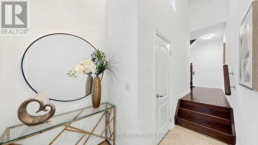 10981 Woodbine Avenue, Markham, photo 4