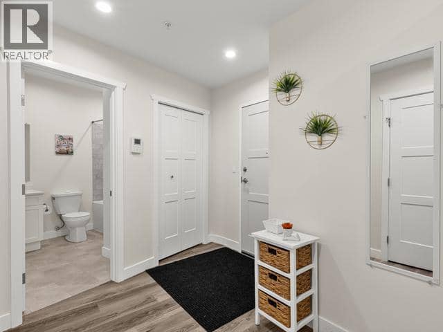 204-2240 2nd Avenue — photo 5 of 26