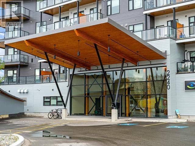 204-2240 2nd Avenue — photo 3 of 26