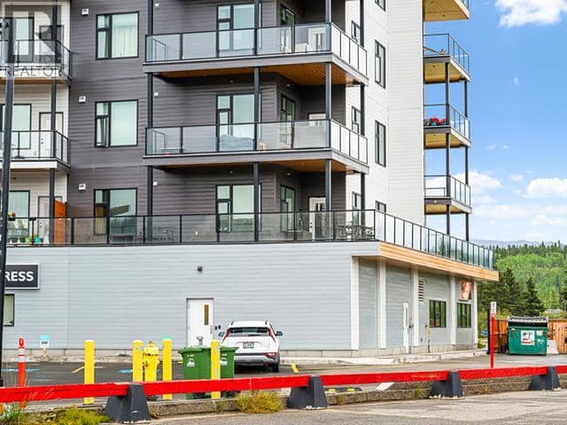 204-2240 2nd Avenue — photo 2 of 26