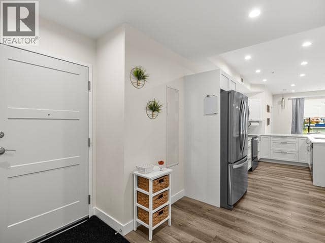 204-2240 2nd Avenue — photo 7 of 26