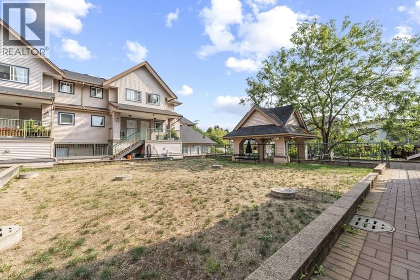 203 5625 SENLAC STREET, Vancouver, photo 2