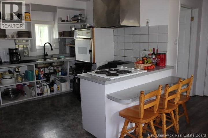 725 Longley Road — photo 4 of 40