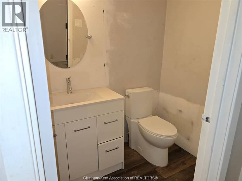 12 Montgomery DRIVE Unit# A207 — photo 39 of 40