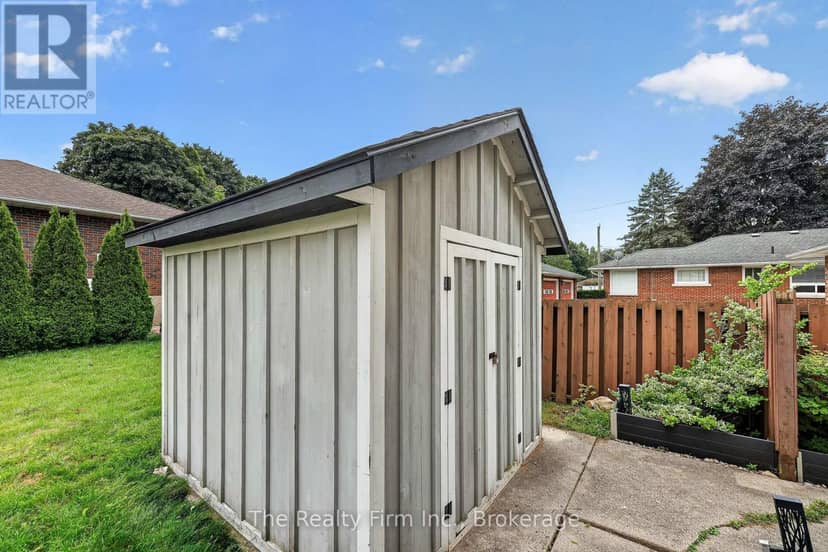 652 Miller Street — photo 35 of 38
