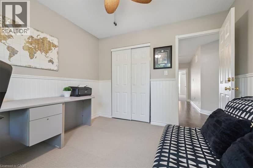 44 SUNVALE Place — photo 35 of 40