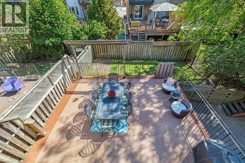 44 SUNVALE Place — photo 28 of 40
