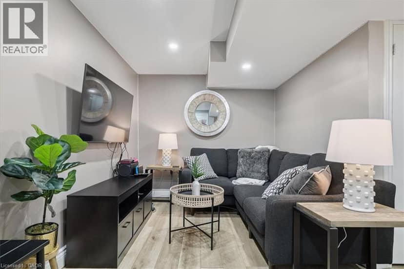 44 SUNVALE Place — photo 38 of 40