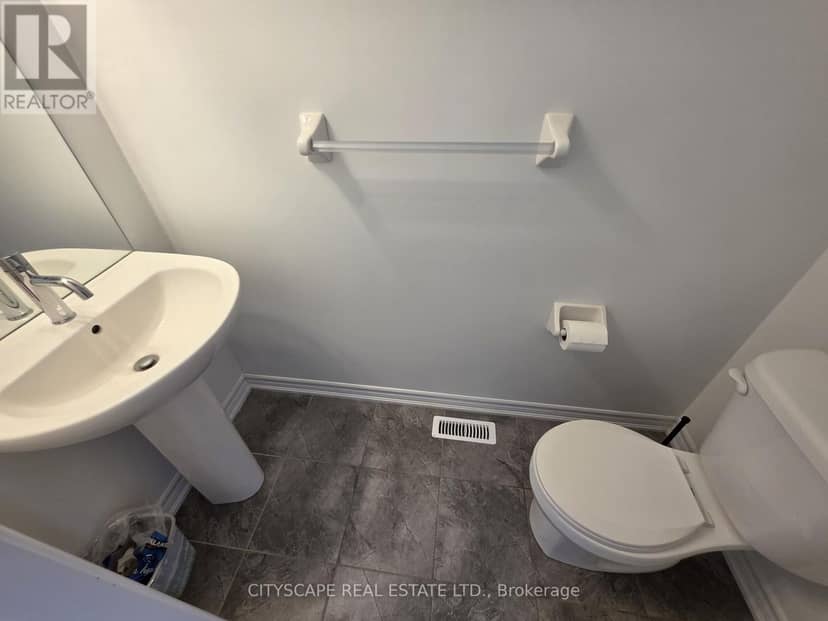 351 Ridley Crescent — photo 17 of 39
