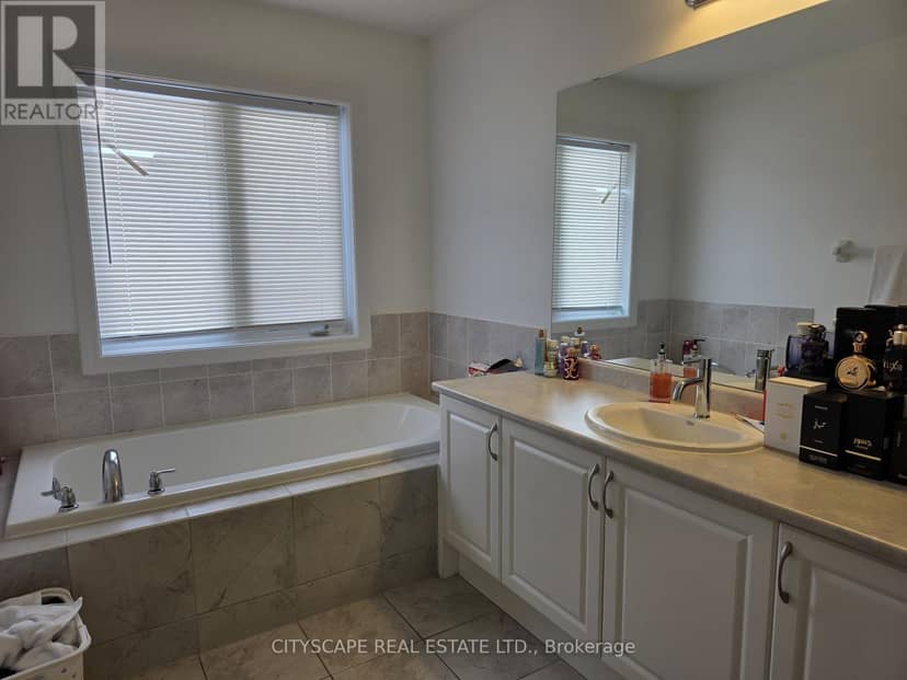 351 Ridley Crescent — photo 24 of 39