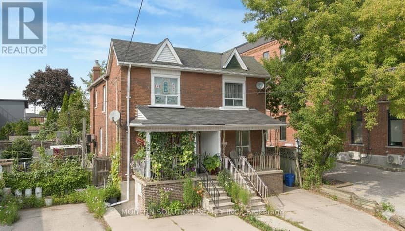 2 Rockwell Avenue — photo 1 of 27