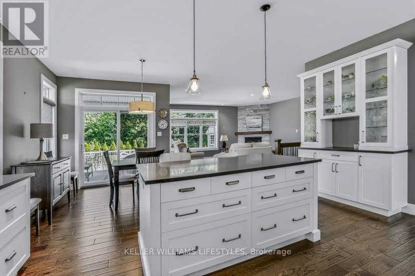 51 Deerfield Road — photo 11 of 40