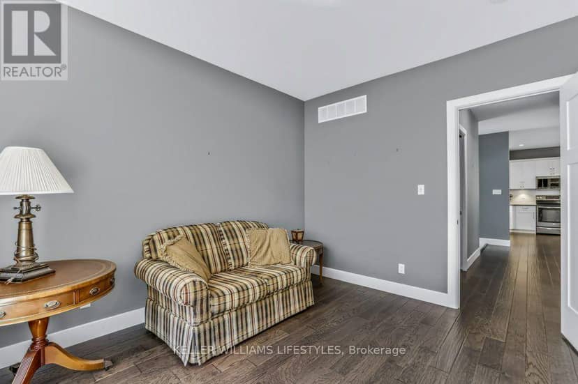 51 Deerfield Road — photo 5 of 40