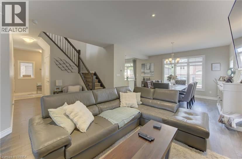31 HAMPTON Street — photo 9 of 40