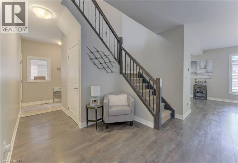 31 HAMPTON Street — photo 13 of 40