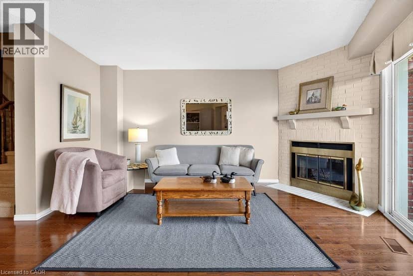 2136 OLD LAKESHORE Road Unit# 8 — photo 6 of 40