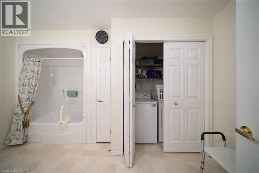 150 OAK Street Unit# 17 — photo 19 of 37
