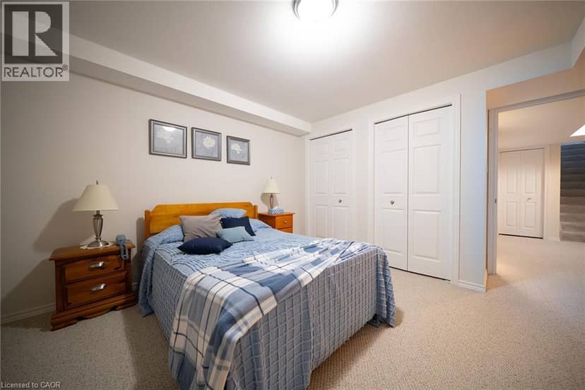 150 OAK Street Unit# 17 — photo 25 of 37