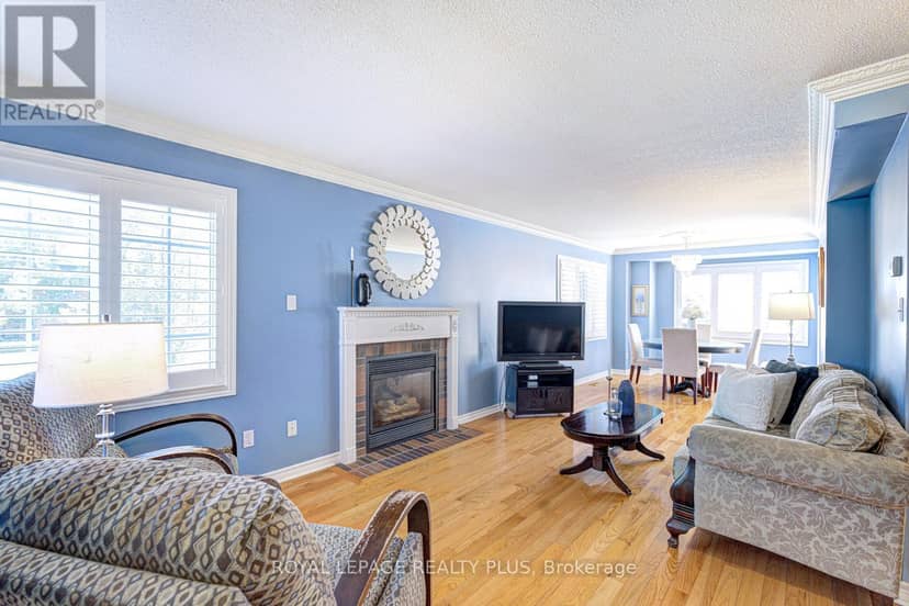 1 - 5658 Glen Erin Drive — photo 7 of 40