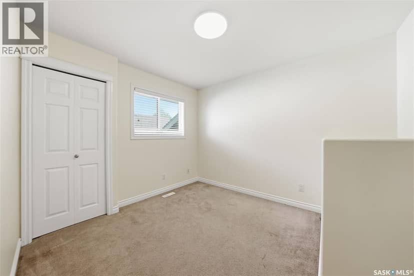 110 Bennion CRESCENT — photo 18 of 40