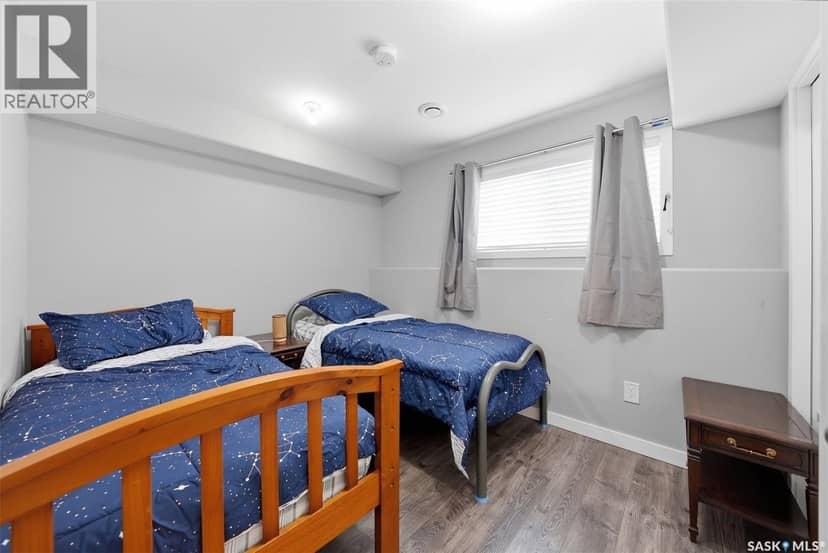 110 Bennion CRESCENT — photo 26 of 40