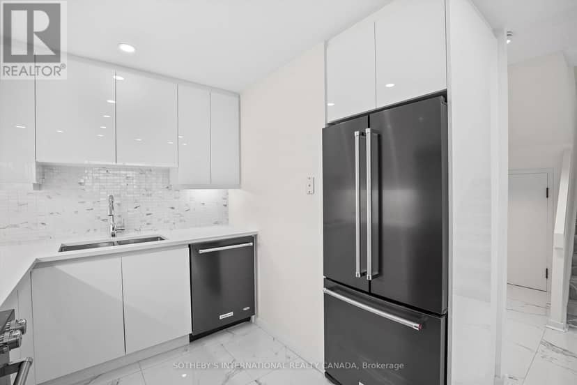 408 - 55A Avenue Road — photo 9 of 28