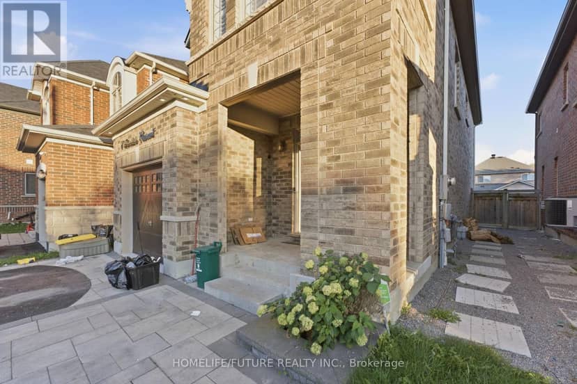 7 Beverton Crescent — photo 13 of 40