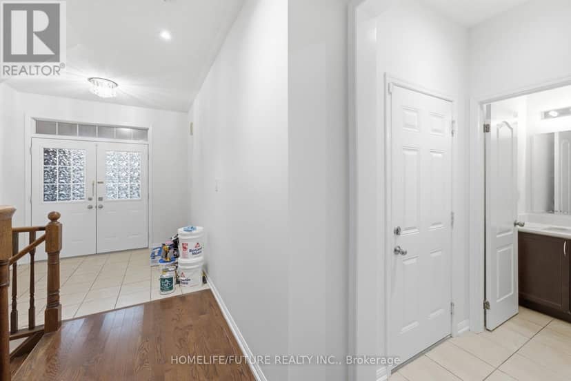 7 Beverton Crescent — photo 18 of 40
