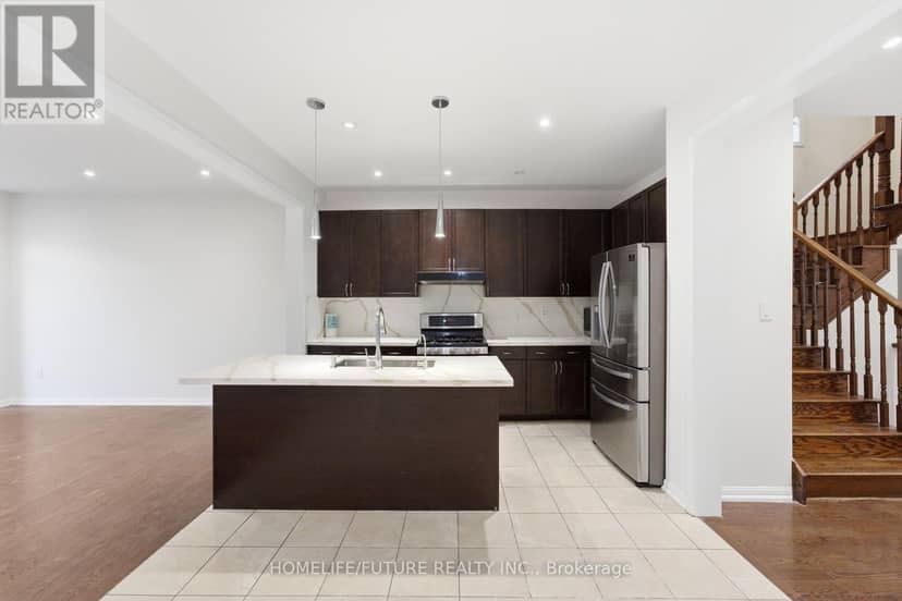 7 Beverton Crescent — photo 8 of 40