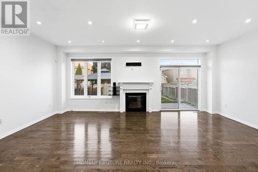 7 Beverton Crescent — photo 9 of 40