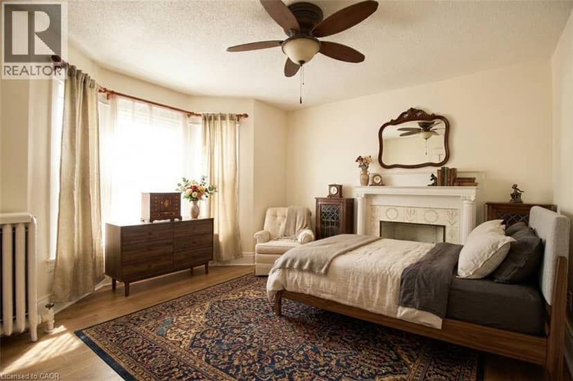 22 BLAKE Street — photo 21 of 40