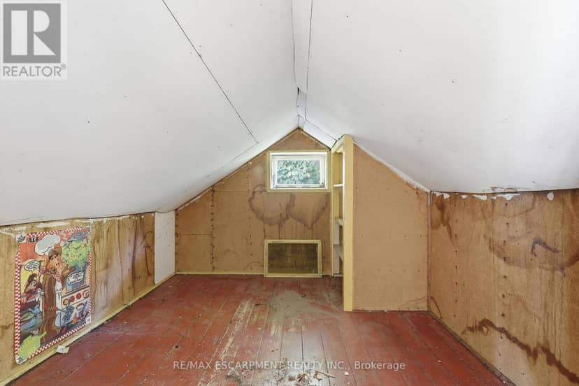 152 Commercial Street — photo 25 of 38