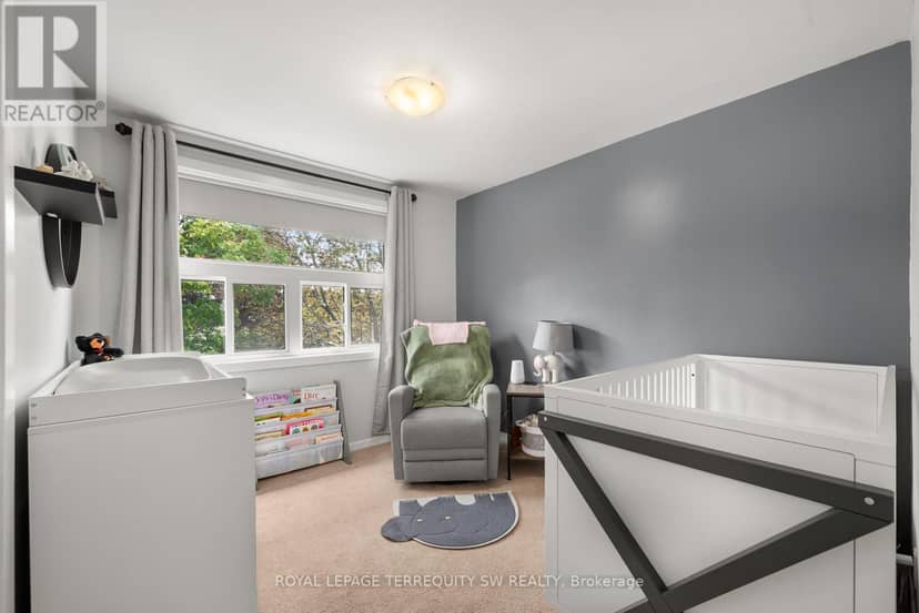 46 Northlin Park Road — photo 16 of 27